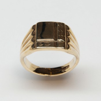9ct Gold Signet Ring